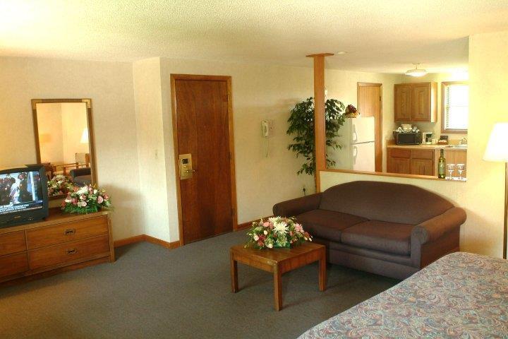 Groton Inn & Suites חדר תמונה
